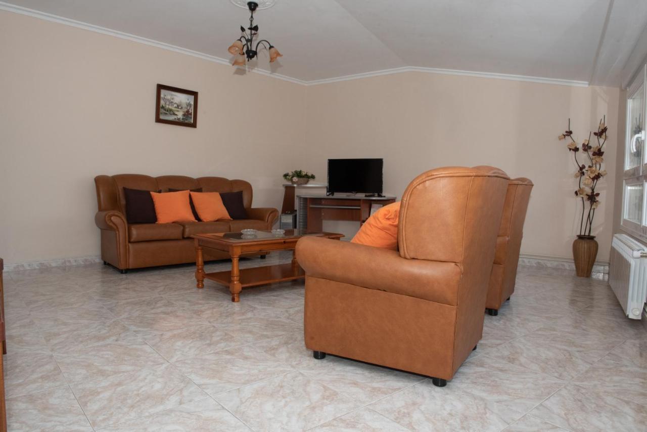 Piso Cerca De La Playa Appartement Camelle Buitenkant foto